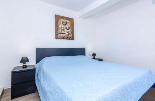 Pile Apartment | Apartments Paula