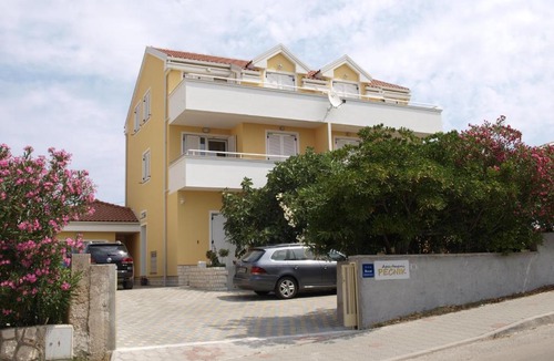 Povljana Apartment | Apartments Pečnik
