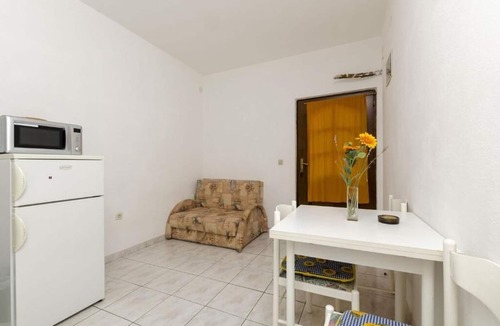 Rogoznica Apartment | Apartments Petra (57491-A1) - Rogoznica