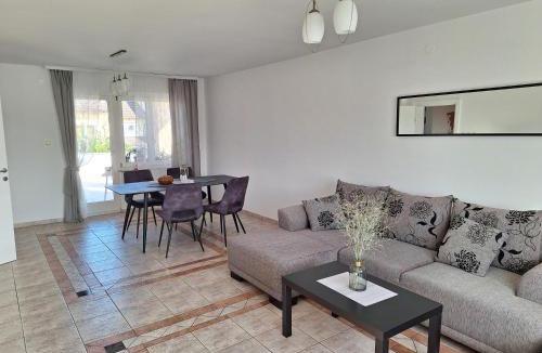 Bjelovar Apartment | Apartments Place4you
