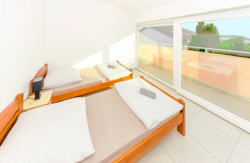 Novalja Apartment | Apartments ROBI for up to 12 people near the center