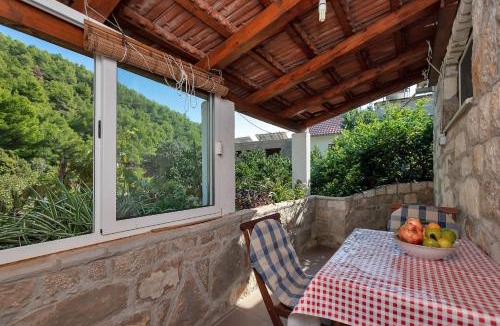 Bogomolje Apartment | Apartments Robinzon Milivoj
