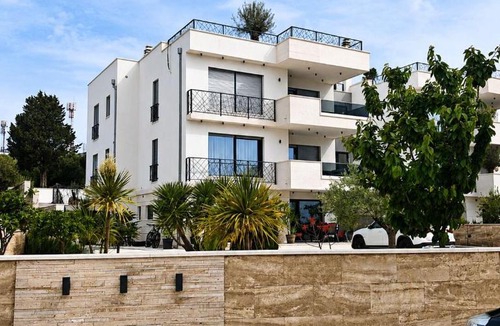 Businci Apartment | Apartments Rooftop Mare Vista