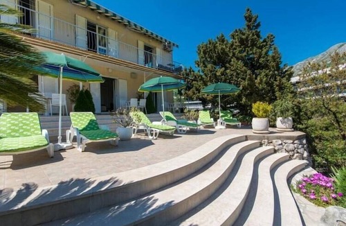 Srebreno Apartment | Apartments & Rooms Jokovic-Standard Double Room with Terrace and Partial Sea View (SOBA 5)