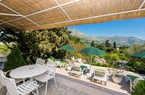 Srebreno Apartment | Apartments & Rooms Jokovic-Deluxe Studio Apartment with Terrace and Partial Sea View (SOBA 6)