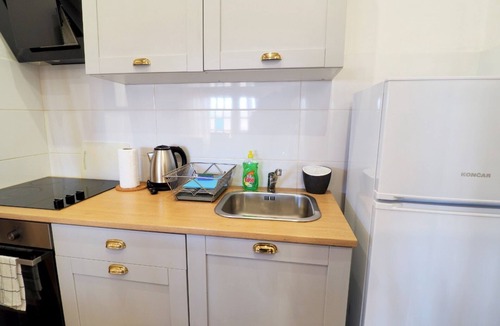 Municipality of Plaski Apartment | Apartments & Rooms Latin - Two Bedroom Apartment with Balcony and Garden View