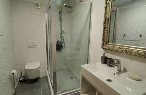 Municipality of Plaski Apartment | Apartments & Rooms Latin - Standard Double Room