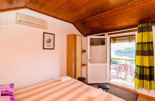 Cavtat Old Town House | Apartments & Rooms Mihajica