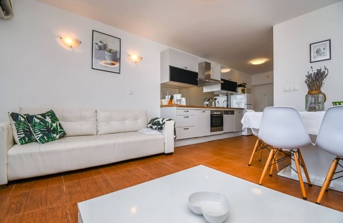 Okrug Gornji Apartment | Apartments Sanja (13411-A2) - Okrug Gornji (Ciovo)