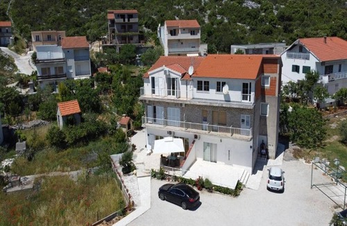 Poljica Apartment | Apartments Semafor - One Bedroom Apartment with Terrace and Sea View A3