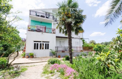 Drace Apartment | Apartments Sutvid- Comfort One Bedroom Apartment with Loggia and Sea View