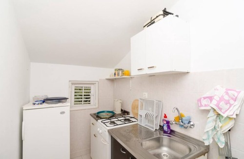 Drace Apartment | Apartments Sutvid- Two Bedroom Apartment with Balcony and Sea View
