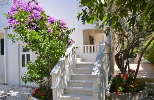 Zdrelac Apartment | Apartments Suzana, (14189), Ždrelac, hr