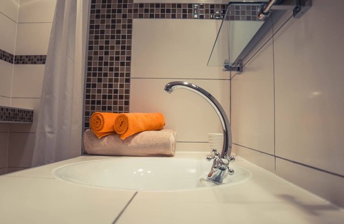 Mosenice Apartment | Apartments Sveti Ivan - direct on the beach