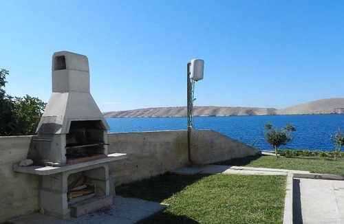 Vlasici Apartment | Apartments Tomo (13561-A4) - Vlasici - island Pag