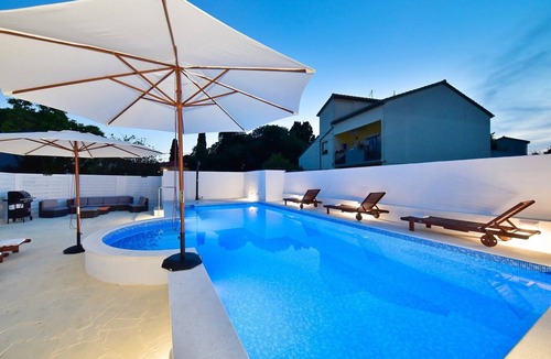 Sukosan Apartment | Apartments Tona, (15528), Sukošan, hr