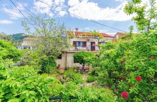 Rab Apartment | Apartments Tugomila (60671-A1) - Barbat - island Rab