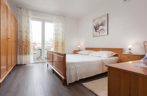 Bidol Apartment | Apartments turtle gardens