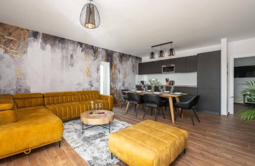 Ivanic-Grad Apartment | Apartments Villa Wood - Two Bedroom Apartment with terrace and pool view (W2)