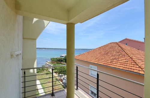 Tkon Apartment | Apartments Vista (14665-A5) - Tkon - island Pasman