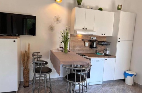Klenovica Apartment | Apartments Valentinovo - One Bedroom Apartment With Sea View (B)