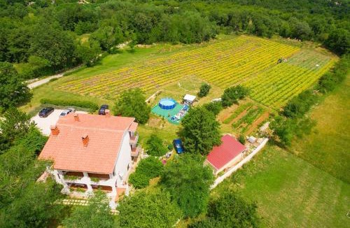 Sveta Nedelja Apartment | Apartments Valoda