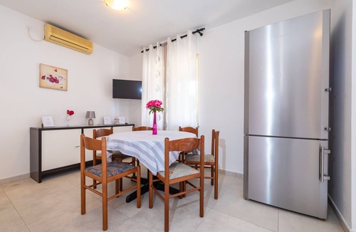 Novalja Apartment | Apartments Valy 6 Center Novalja