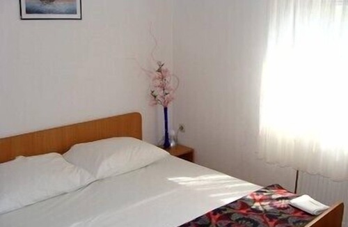 Poljica Apartment | Apartments Vedran, (11812), Poljica, Croatia