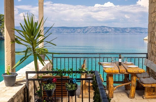Zastrazisce Apartment | Apartments Vela Stiniva - Two Bedroom Apartment with Sea View and Terrace