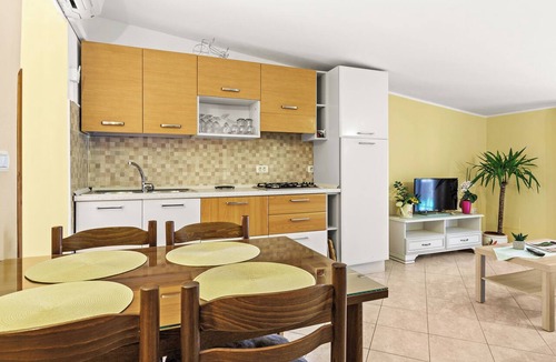 Fiorini Apartment | Apartments Villa Amaryllis (119691-A3) - Novigrad