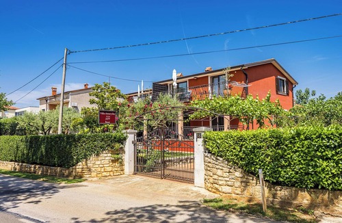 Fiorini Apartment | Apartments Villa Amaryllis (119691-A3) - Novigrad