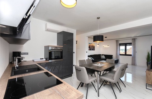Srima Apartment | Apartments Villa Casia (33802-A3) - Srima (Vodice)