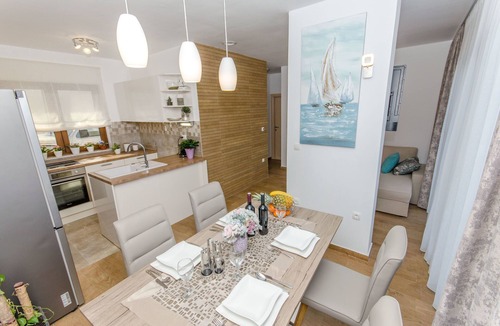 Veliki Drvenik Apartment | Apartments Villa LA (59731-A5) - Drvenik Veliki
