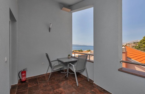Baska Voda Apartment | Apartments Villa Juric- Studio Apartment (Žuti 3)