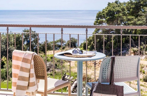 Cavtat Apartment | Apartments Villa Lukas - 'No.10' Gallery Studio Apartment with Balcony and Sea View