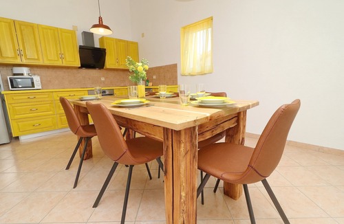 Orebic Apartment | Apartments Villa Michele-Three Bedroom Apartment with Partial Sea View (Grejp)