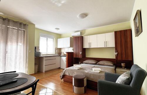Vodice House | Apartments Villa Miranda