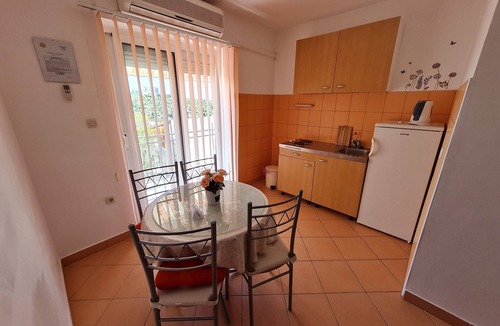Senj Apartment | Apartments Vjenceslava (61921-A3) - Senj