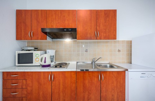 Drenje Apartment | Apartments Wellness (75751-A4) - Ravni