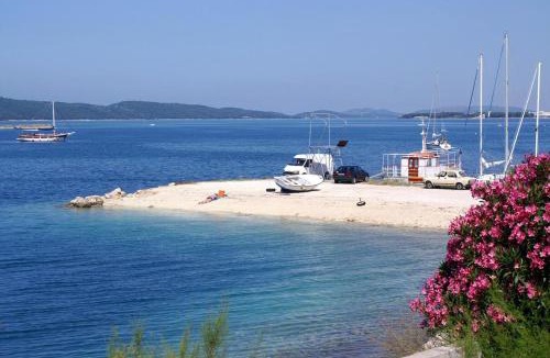 Brodarica Apartment | Apartments with a parking space Brodarica, Sibenik - 12642