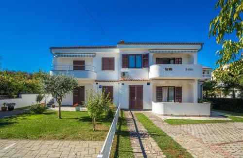 Vantacici Apartment | Apartments with a parking space Vantacici, Krk - 5313