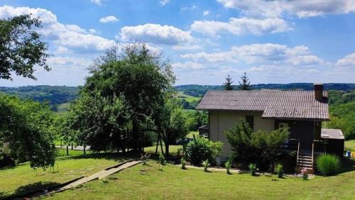 Sandrovac Apartment | Apartments with hot tub Sandrovac, Bjelovarska - 24354