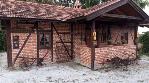 Marusevec Apartment | Apartments with parking space Marusevec, Zagorje - 23936
