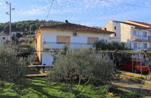 Marina Apartment | Apartments with parking space Marina, Trogir - 1093