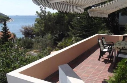 Prvic Luka Apartment | Apartments Zlatko -One Bedroom apartment with sea view A2 +2