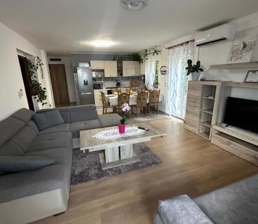 Klanfari Apartment | App Martina