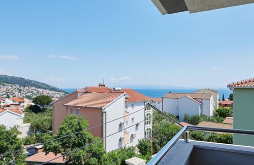 Businci Apartment | Appartement Adria mit Meerblick und Gemeinschaft by Interhome