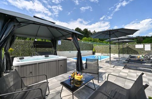 Krapina-Zagorje House | AquaHaven With Private Pool And Wellness - Happy Rentals