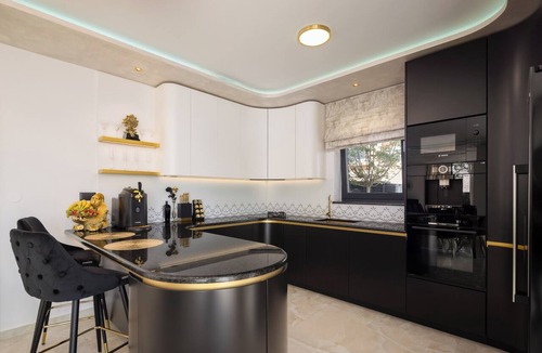 Primosten Villa | Astonishing villa Golden Lion in welcoming Primošten with spectacular view