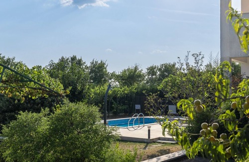 Kapelica Apartment | attraktive Wohnung mit privatem Pool by Interhome